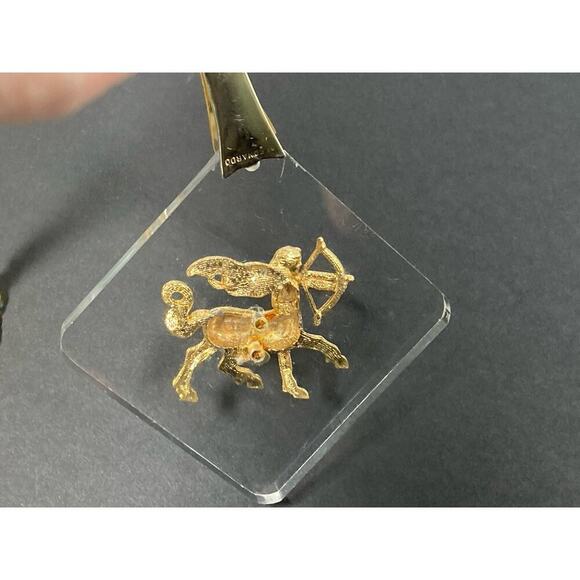Vtg Sagittarius Zodiac Sign Gold Tone Chunky Pendant Necklace Signed Leonardo - Picture 7 of 9
